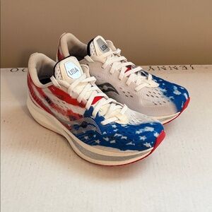 Saucony Endorphin Speed 2 running shoes